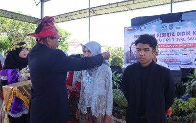 Pelepasan Peserta Didik Kelas XII Tahun Pelajaran 2021-2022