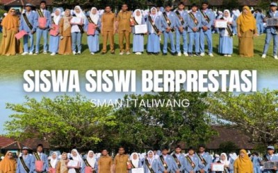 PEMBERIAN PENGHARGAAN KEPADA SISWA BERPRESTASI