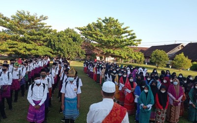 Sabtu Budaya di SMAN 1 Taliwang